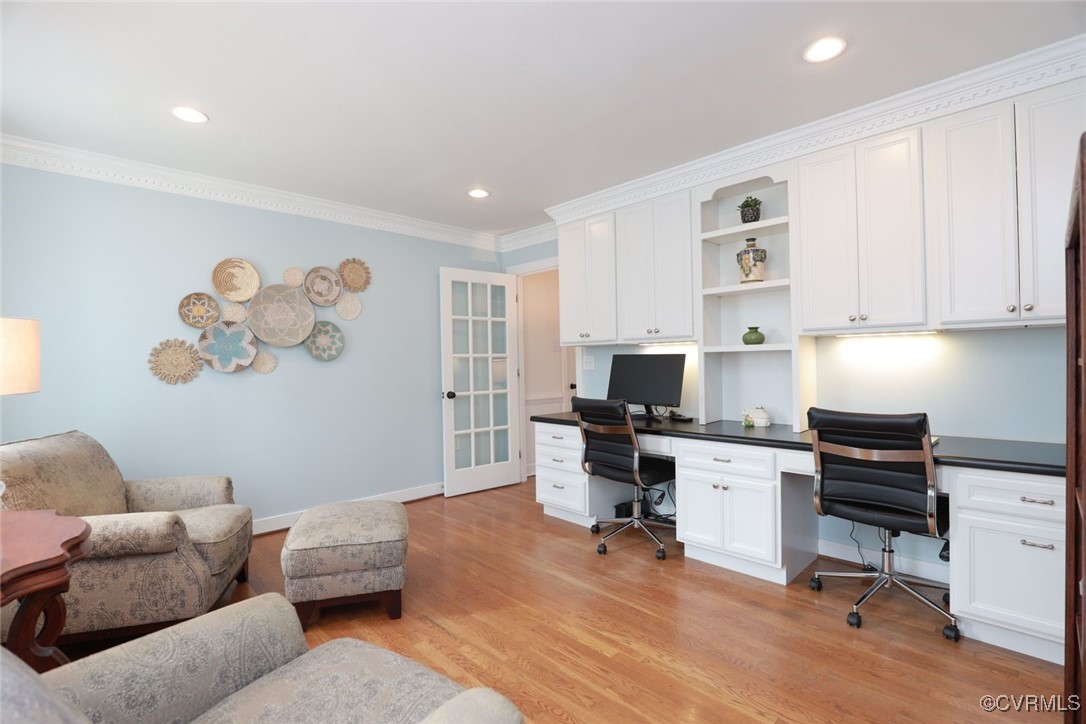 2400 Olde Stone Road Midlothian, VA 23113 - Photo 24 of 48 a workspace with furniture and a wooden floor