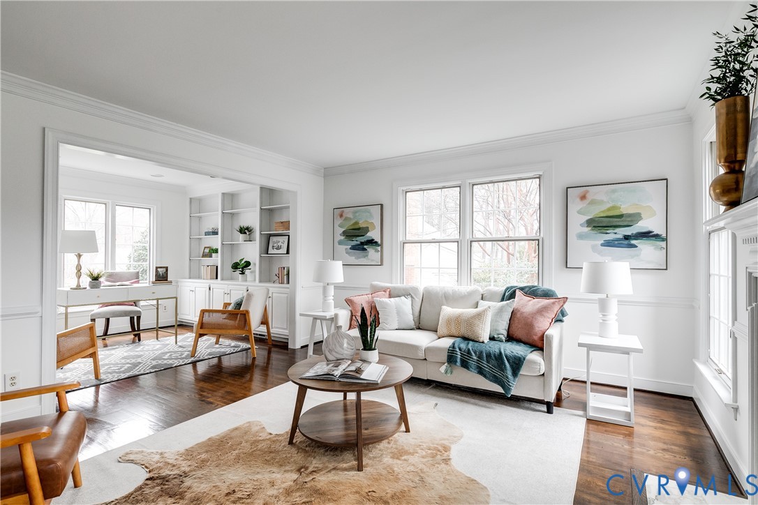 8902 Ginger Way Court Henrico, VA 23229 - Photo 9 of 34 a living room with furniture a rug a lamp and a window