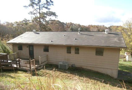 1427 Coffelt Road Hixson, TN 37343 - Photo 11 of 15 Rear
