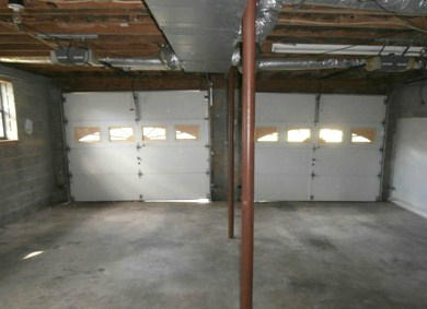1427 Coffelt Road Hixson, TN 37343 - Photo 14 of 15 Garage