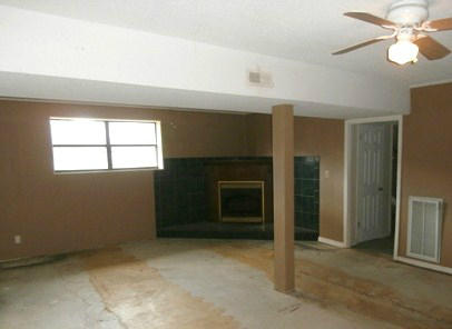 1427 Coffelt Road Hixson, TN 37343 - Photo 4 of 15 Den