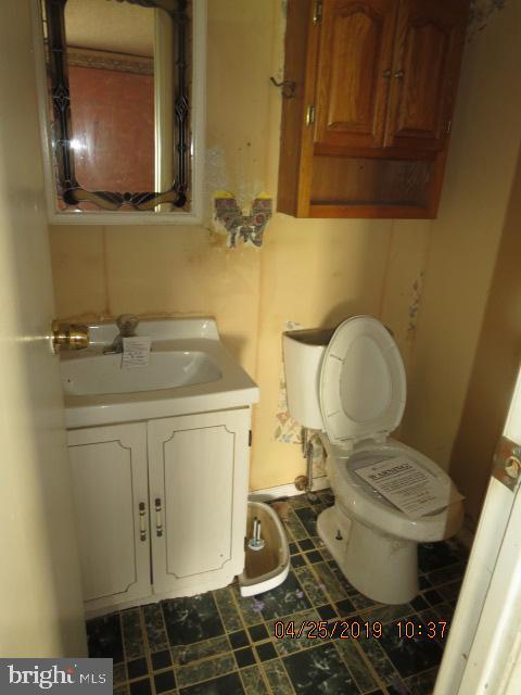 2522 Bethel Road Chester, PA 19013 - Photo 8 of 17 Half bath