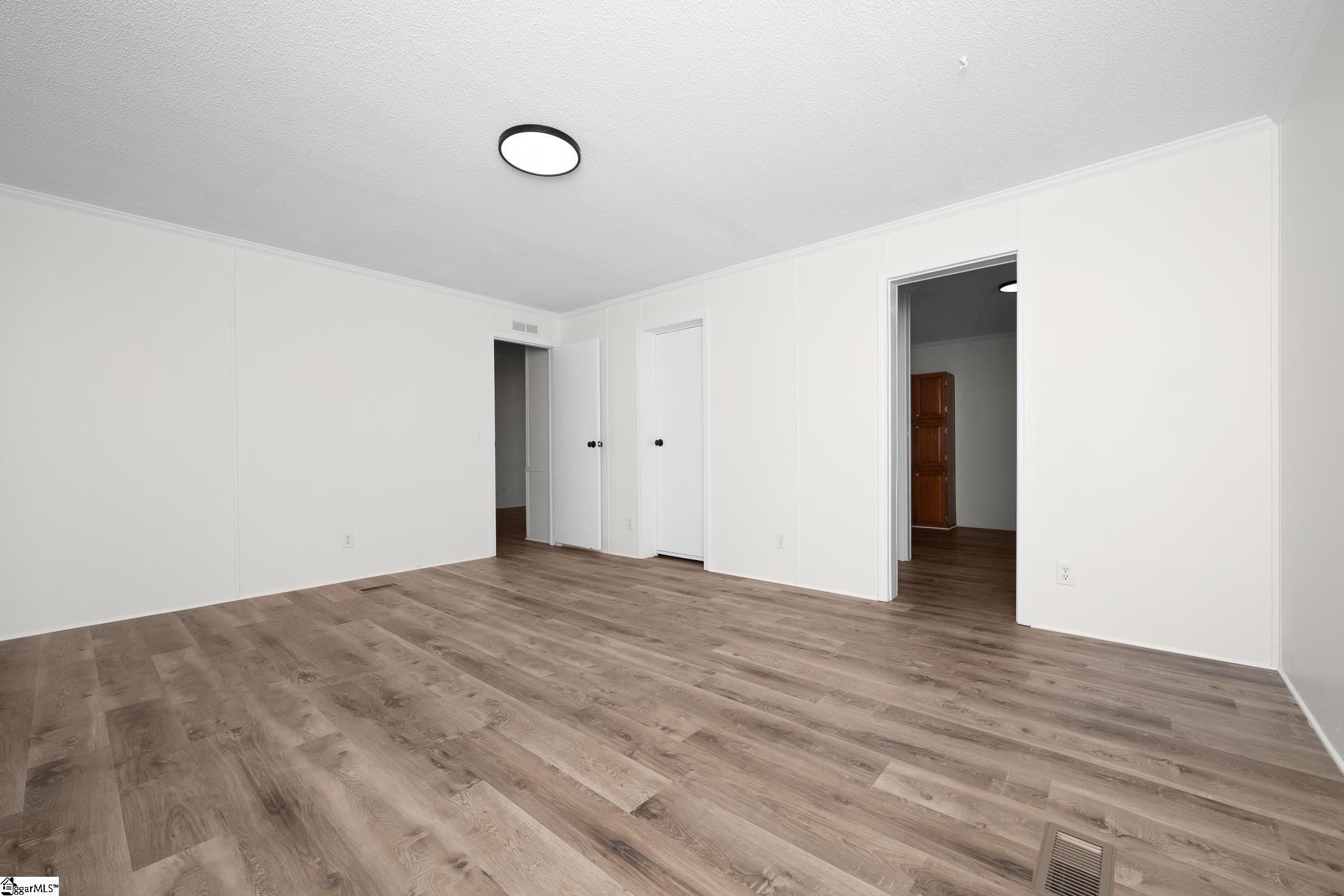 1316 Cheek Road Greer, SC 29651 - Photo 13 of 25 Gallery Image 13