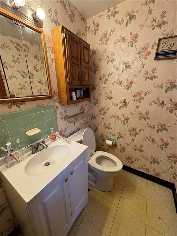 1339 Laketon Road Pittsburgh, PA 15221 - Photo 11 of 22 Gallery Image 11