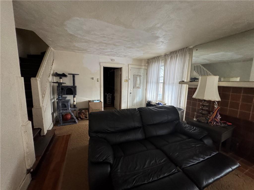 1339 Laketon Road Pittsburgh, PA 15221 - Photo 5 of 22 Gallery Image 5