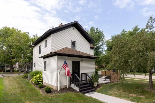 $399,000 | 203 South Garden Street, Lake City, MN 55041