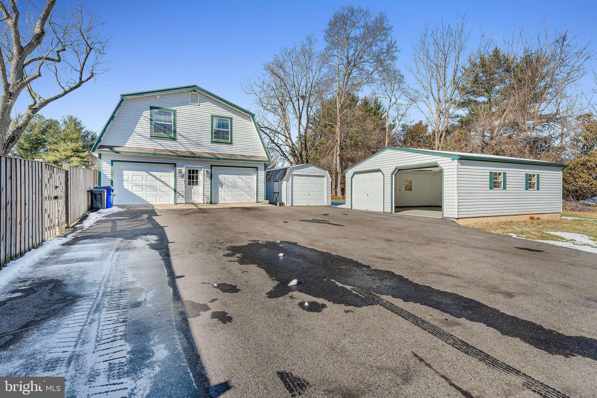3515 Damascus Road Brookeville, MD 20833 - Photo 22 of 31 2-Car & Suite
Second 2-Car & Shed
