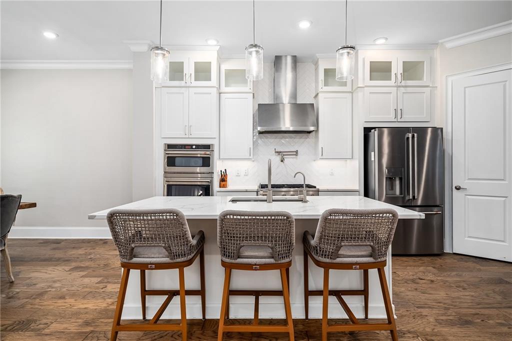 896 Mayfield Road Alpharetta, GA 30004 - Photo 5 of 57 Gallery Image 5