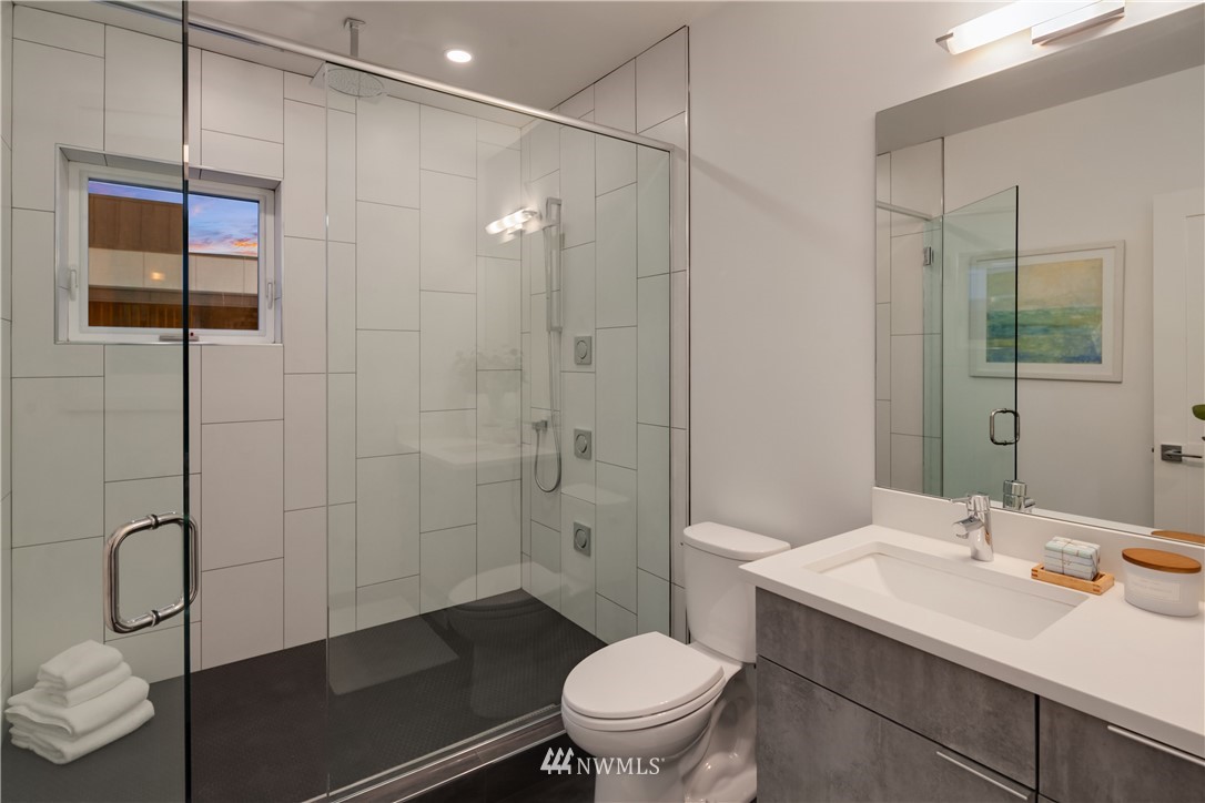 1816 South State Street Seattle, WA 98144 - Photo 13 of 17 Gallery Image 13