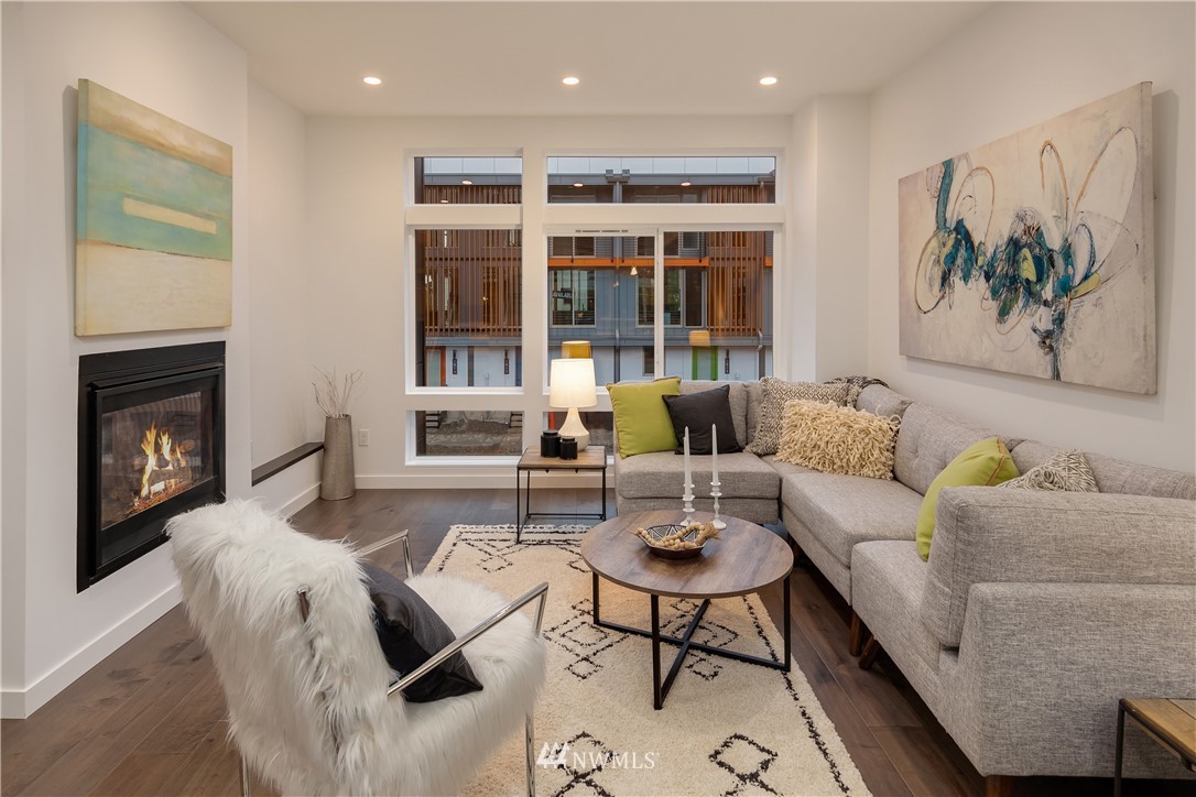 1816 South State Street Seattle, WA 98144 - Photo 5 of 17 Gallery Image 5