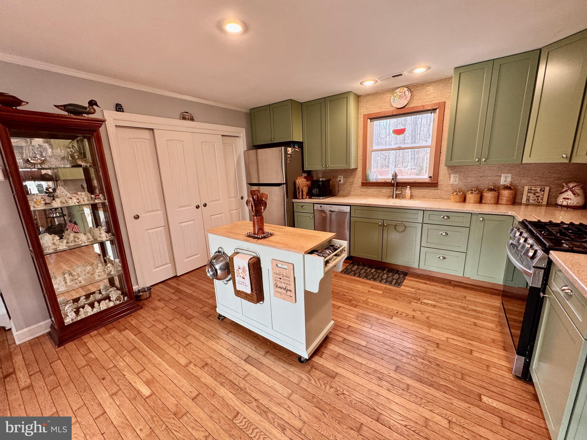 241 White Marsh Road Centreville, MD 21617 - Photo 16 of 47