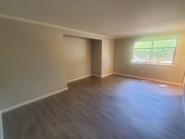 $2,000 | 55 David Terrace, Unit 11, Norwood, MA 02062