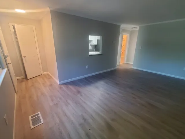 $2,000 | 55 David Terrace, Unit 11, Norwood, MA 02062