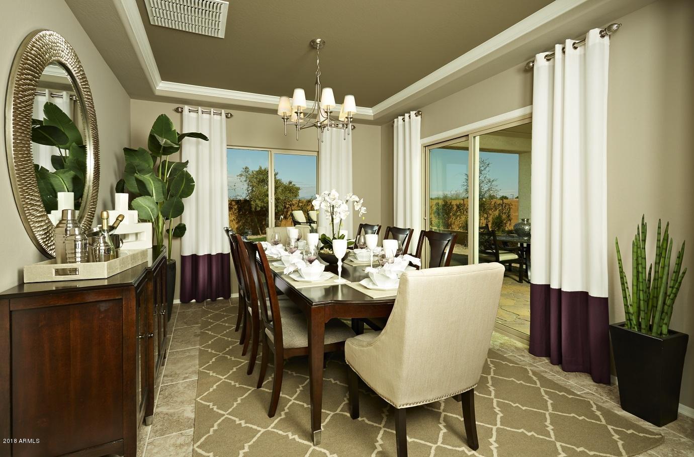 DiningRoom