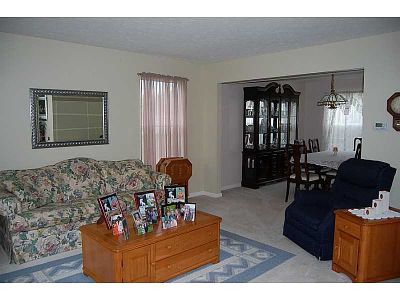368 Hearthstead Way Pendleton, IN 46064 - Photo 3 of 24 Gallery Image 3