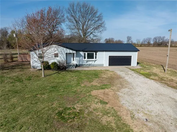 $190,000 | 1601 North Dreher Street, Weir, KS 66781