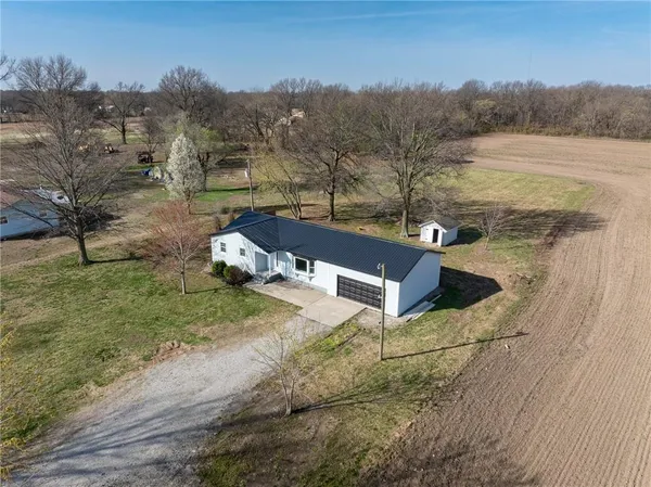 $190,000 | 1601 North Dreher Street, Weir, KS 66781