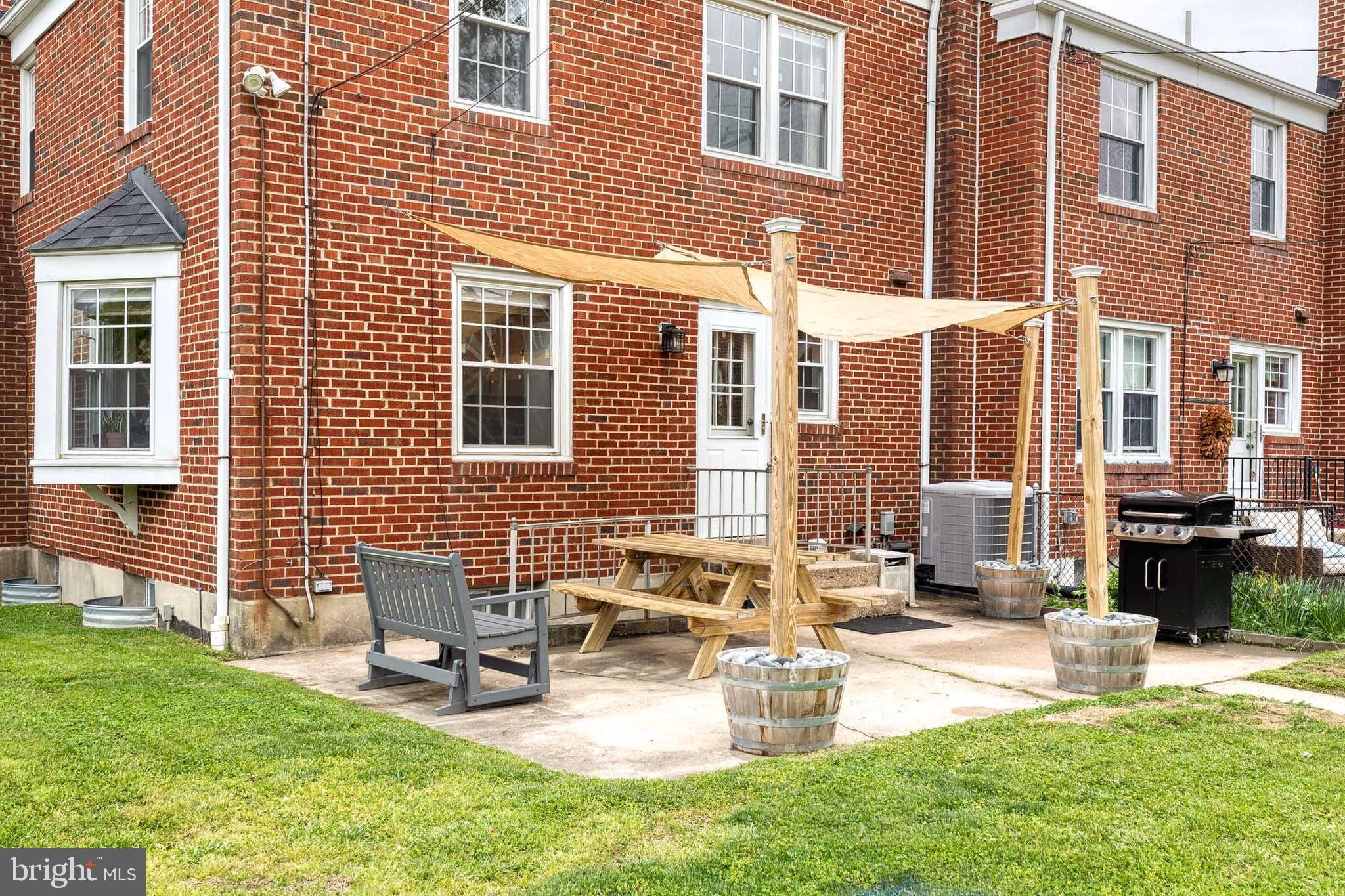 8222 Pleasant Plains Road Baltimore, MD 21286 - Photo 29 of 34 Patio in rear yard