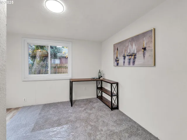 $424,000 | 184 Greenwood Drive, Jefferson, OR 97352