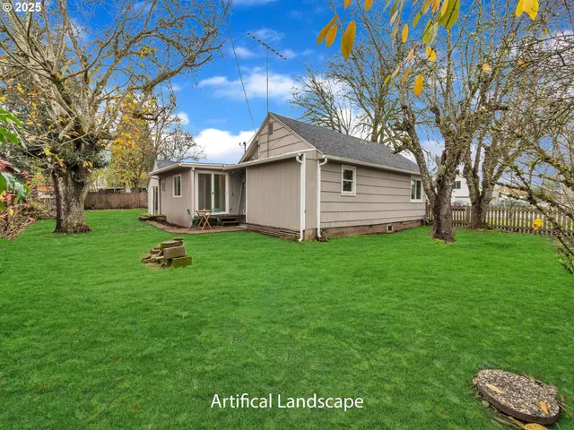 $424,000 | 184 Greenwood Drive, Jefferson, OR 97352