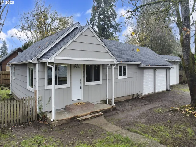 $424,000 | 184 Greenwood Drive, Jefferson, OR 97352