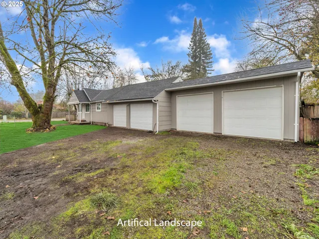 $424,000 | 184 Greenwood Drive, Jefferson, OR 97352