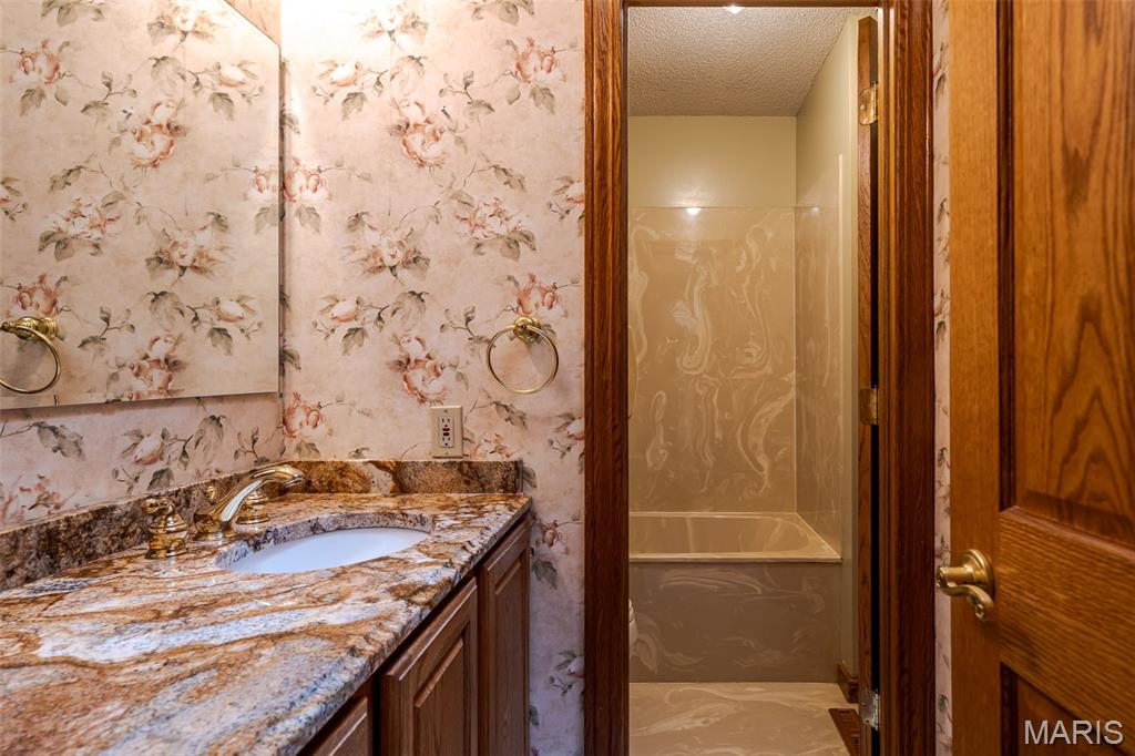 2073 Hickory Ridge Road Union, MO 63084 - Photo 41 of 95