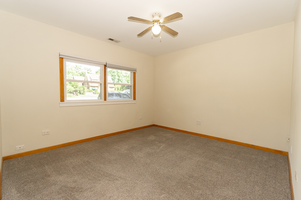 4-n036 Wooddale Road Addison, IL 60101 - Photo 11 of 20