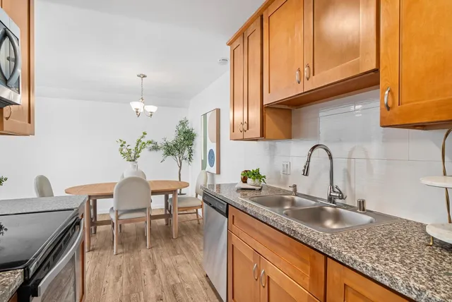 $599,000 | 380 Auburn Way, Unit 10, San Jose, CA 95129