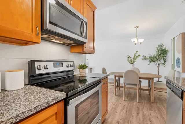 $599,000 | 380 Auburn Way, Unit 10, San Jose, CA 95129