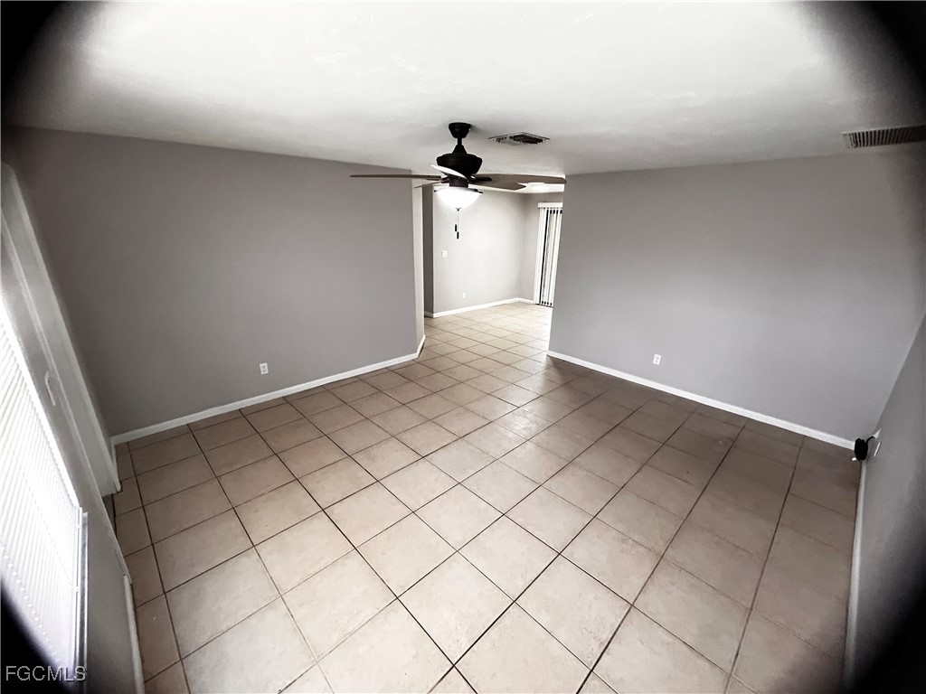 18592 Matanzas Road Fort Myers, FL 33967 - Photo 19 of 25 a view of a kitchen
