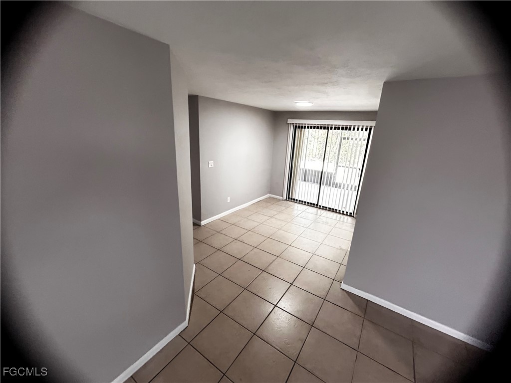 18592 Matanzas Road Fort Myers, FL 33967 - Photo 20 of 25 a view of an empty room and window