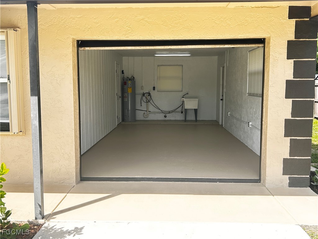 18592 Matanzas Road Fort Myers, FL 33967 - Photo 5 of 25 a view of a small space