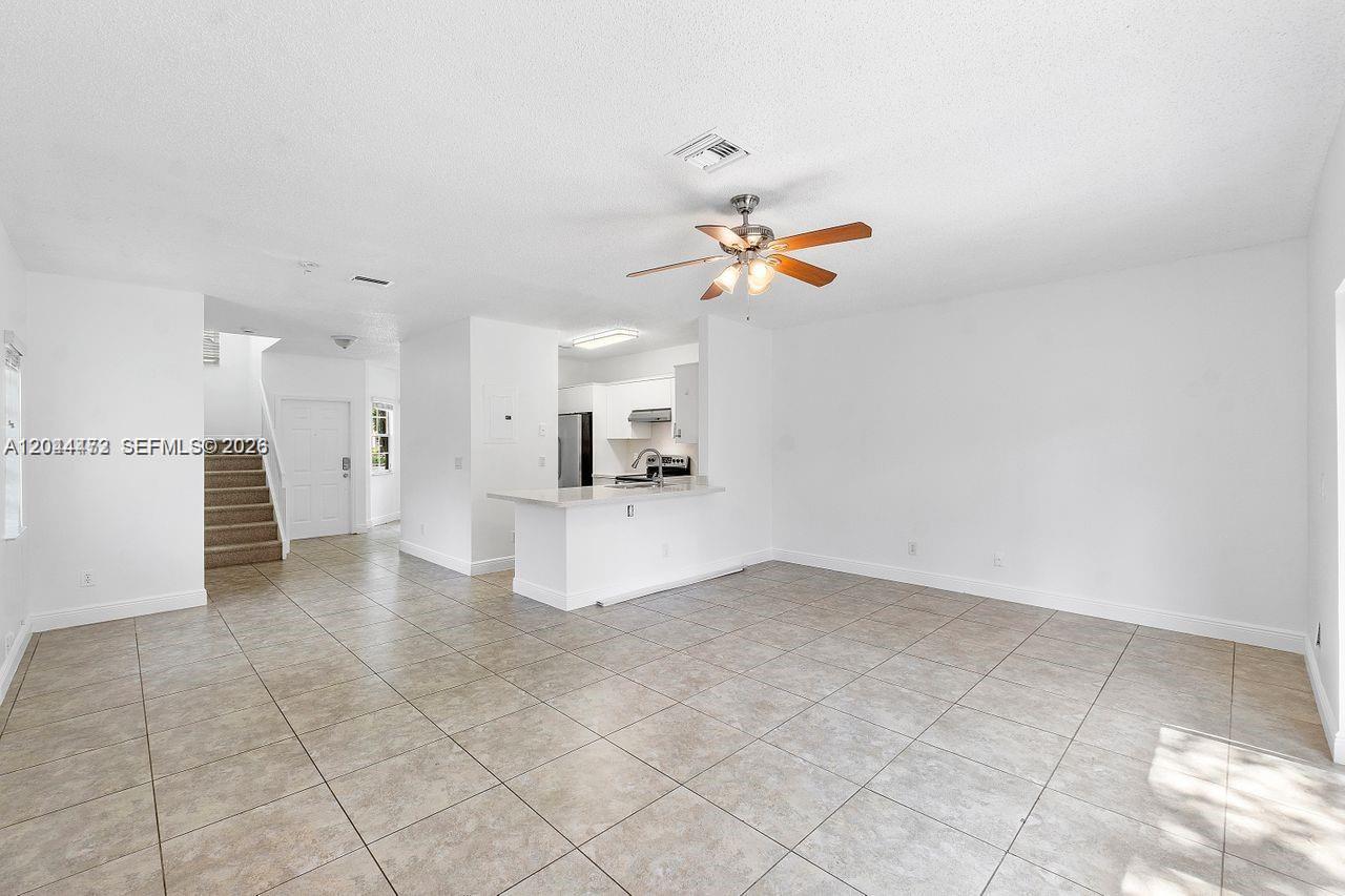 16035 Emerald Cove Road Weston, FL 33331 - Photo 3 of 30 Gallery Image 3