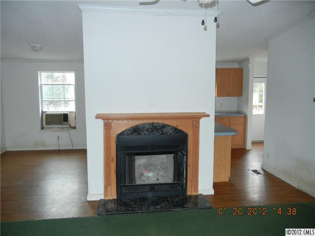8751 Robinson Church Road Harrisburg, NC 28075 - Photo 4 of 16 Gallery Image 4