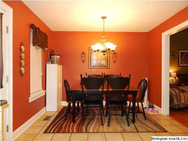 393 Indian Hills Road Hayden, AL 35079 - Photo 7 of 19