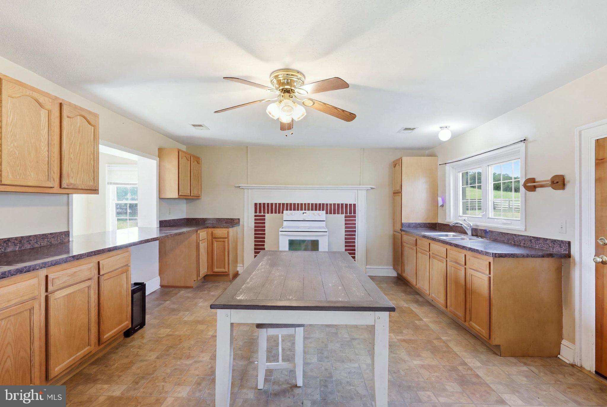 3105 Apple Pie Ridge Road Winchester, VA 22603 - Photo 8 of 37 Gallery Image 8