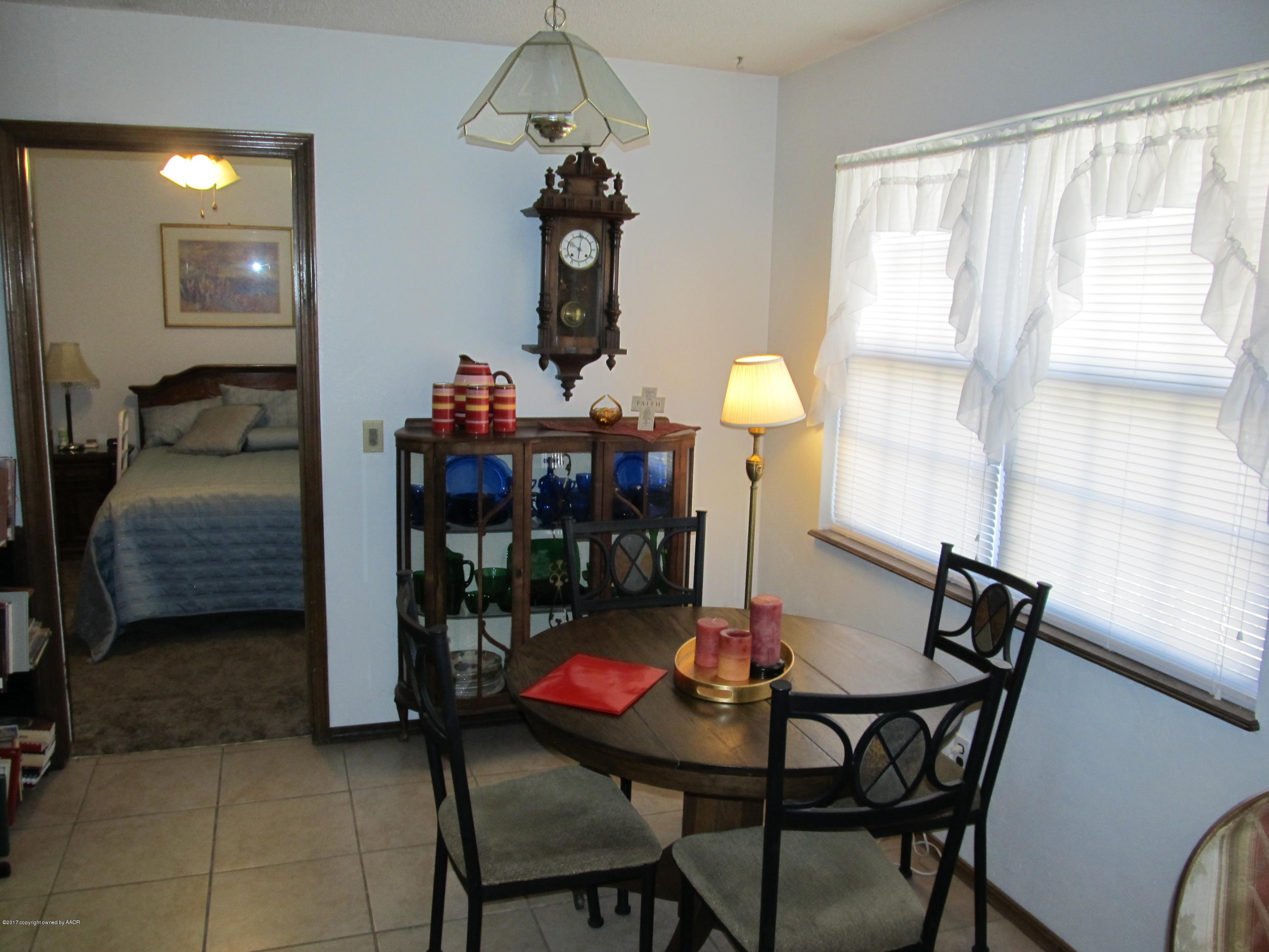 407 Kelly Place Amarillo, TX 79108 - Photo 5 of 10 IMG_5284