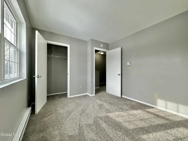 $1,750 | 31 Suncrest Drive, Unit 2, Waterford, NY 12188