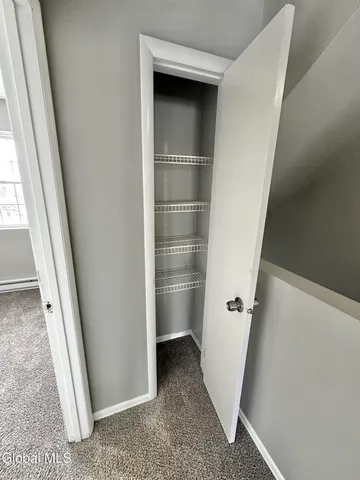 $1,750 | 31 Suncrest Drive, Unit 2, Waterford, NY 12188