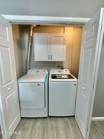 $1,750 | 31 Suncrest Drive, Unit 2, Waterford, NY 12188