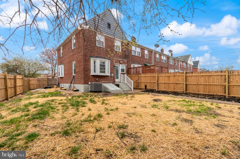 1426 East Cold Spring Lane Baltimore, MD 21239 - Photo 26 of 27 a backyard of a house