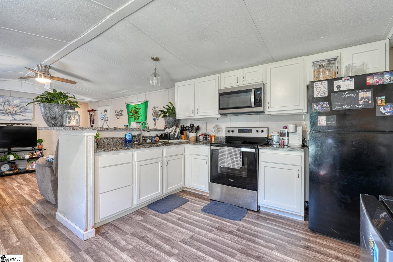 8485 Cross Anchor Road Enoree, SC 29335 - Photo 8 of 22 Gallery Image 8