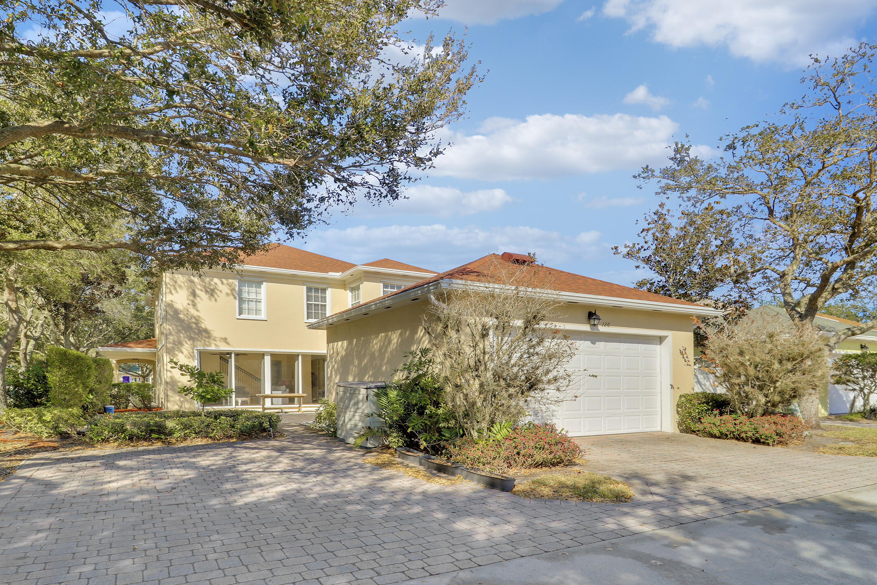 126 Peabody Drive Jupiter, FL 33458 - Photo 14 of 97 1