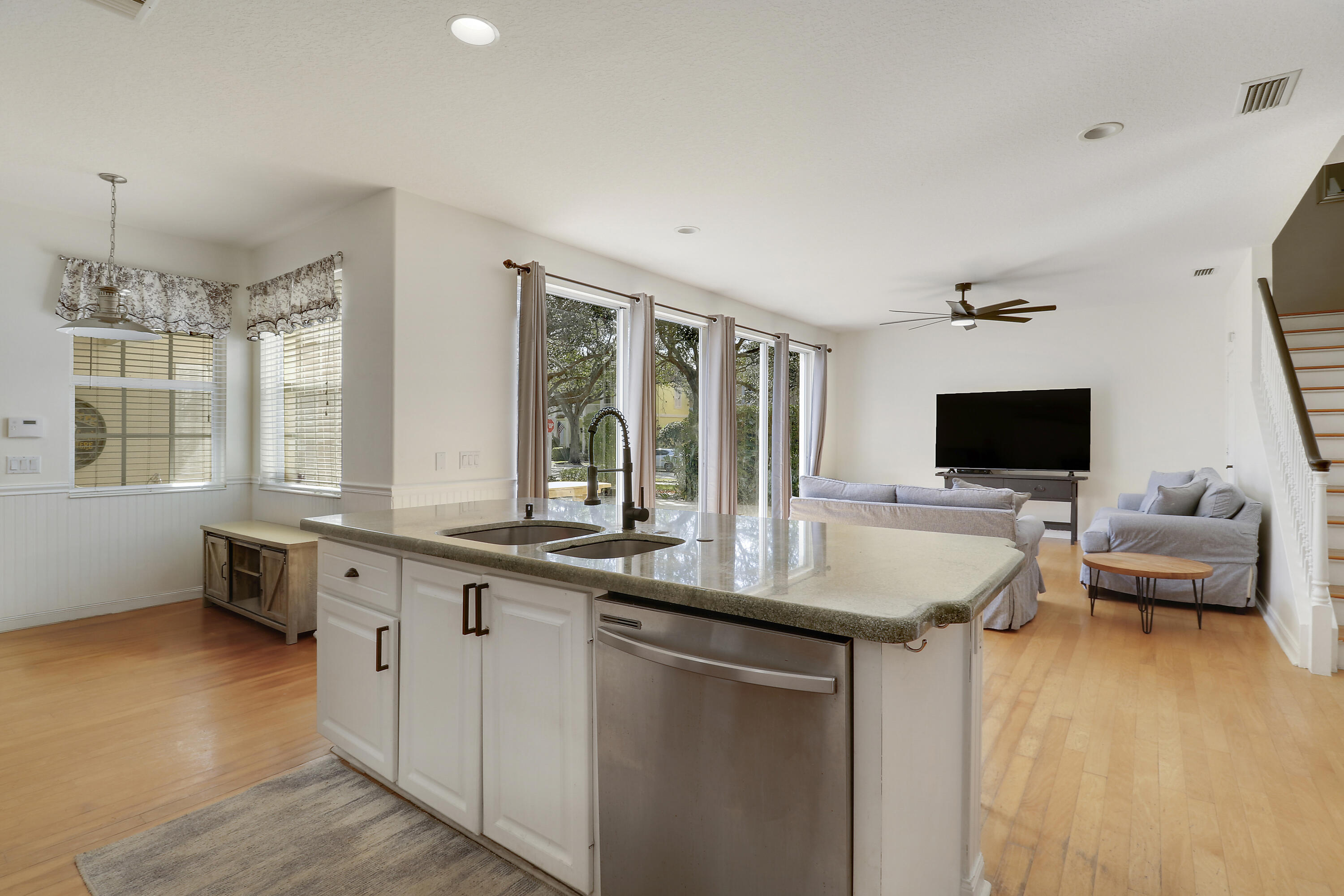 126 Peabody Drive Jupiter, FL 33458 - Photo 45 of 97 1
