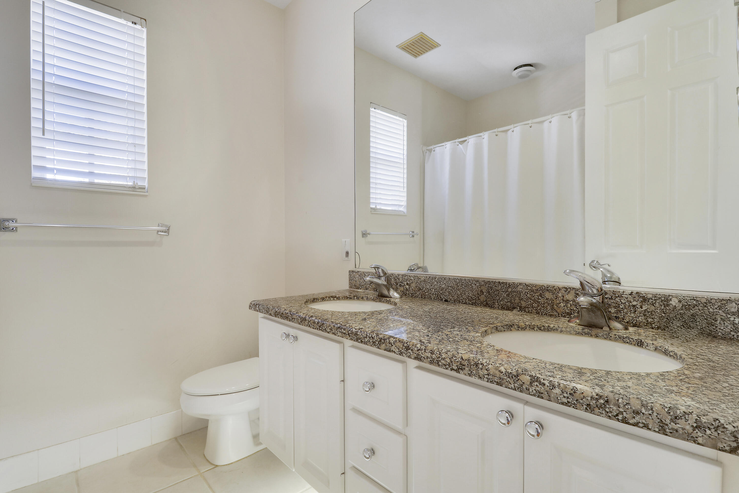 126 Peabody Drive Jupiter, FL 33458 - Photo 49 of 97 1