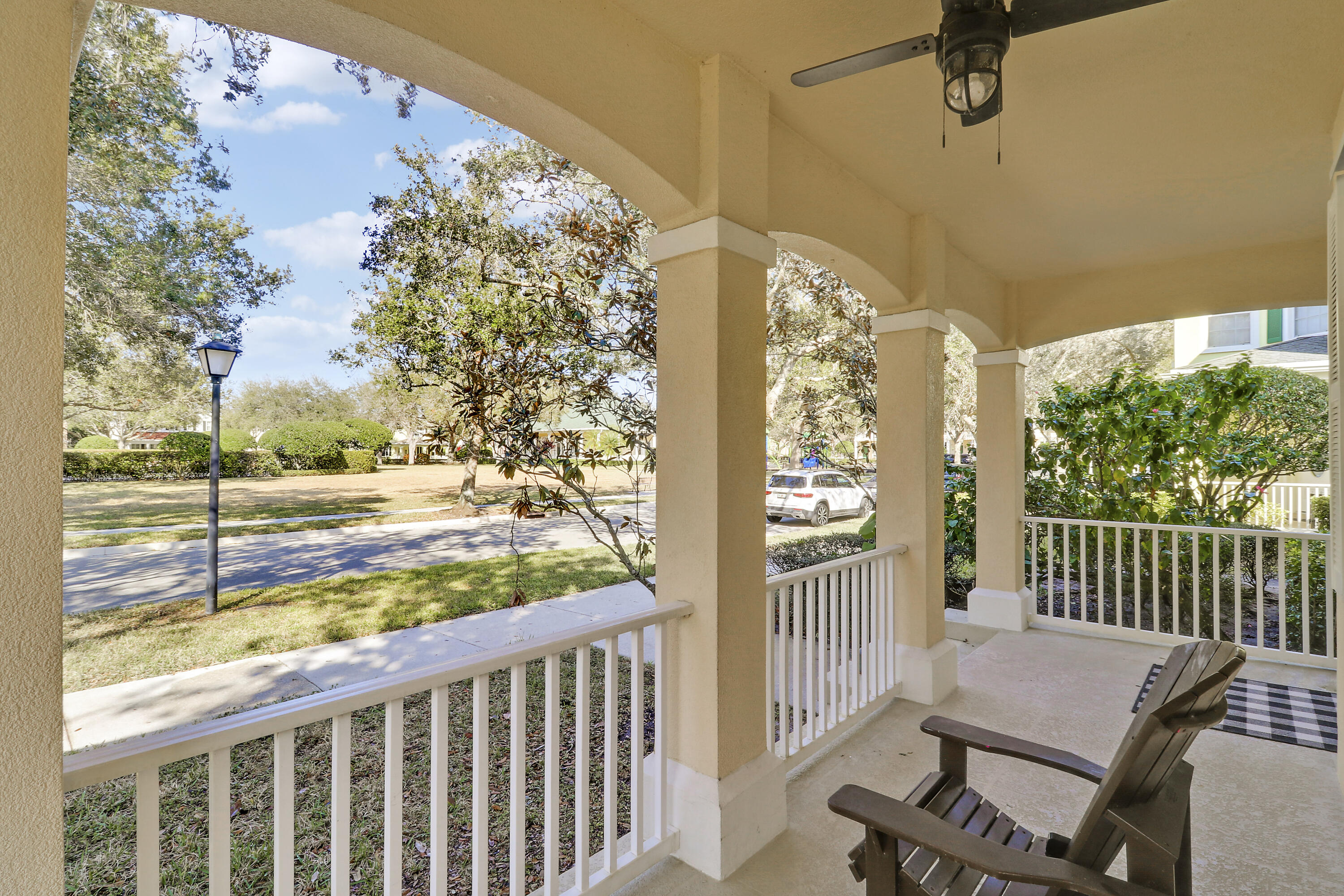 126 Peabody Drive Jupiter, FL 33458 - Photo 5 of 97 1