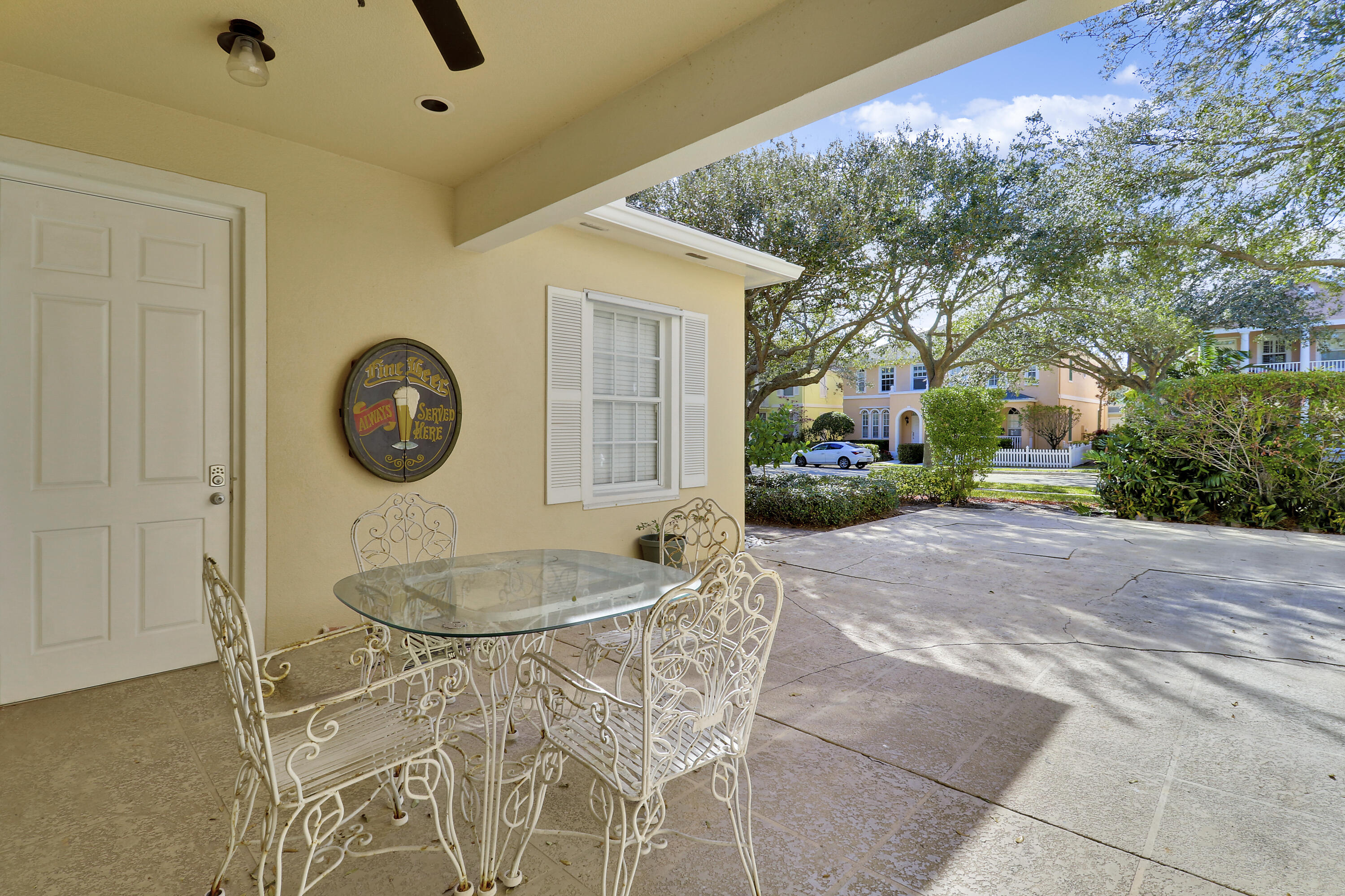 126 Peabody Drive Jupiter, FL 33458 - Photo 6 of 97 1