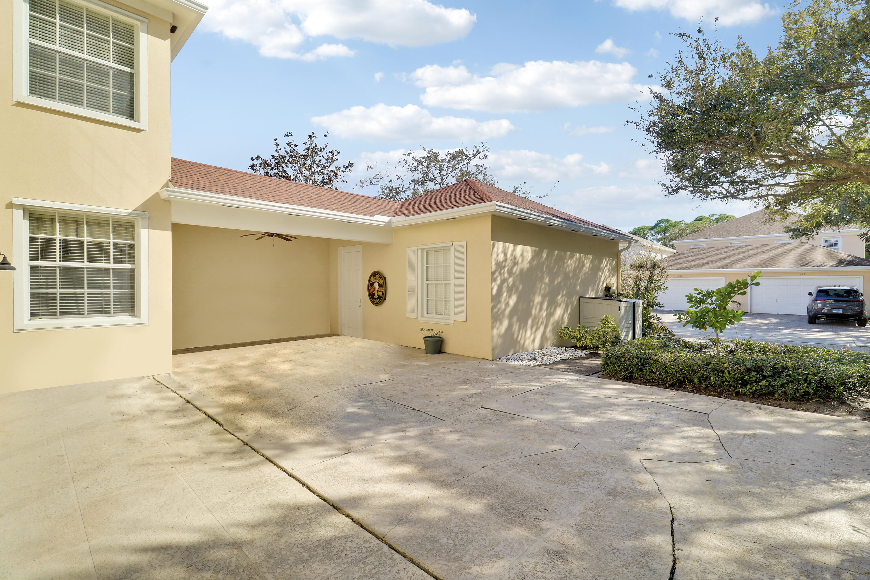 126 Peabody Drive Jupiter, FL 33458 - Photo 10 of 97 House-33