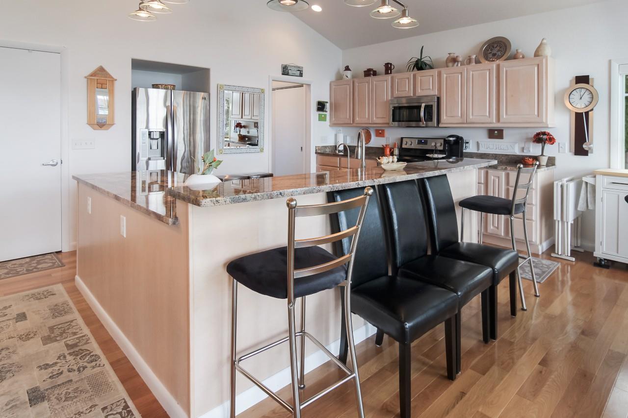 6901 East Birch Point Road Traverse City, MI 49684 - Photo 18 of 38 1881714-17.JPG